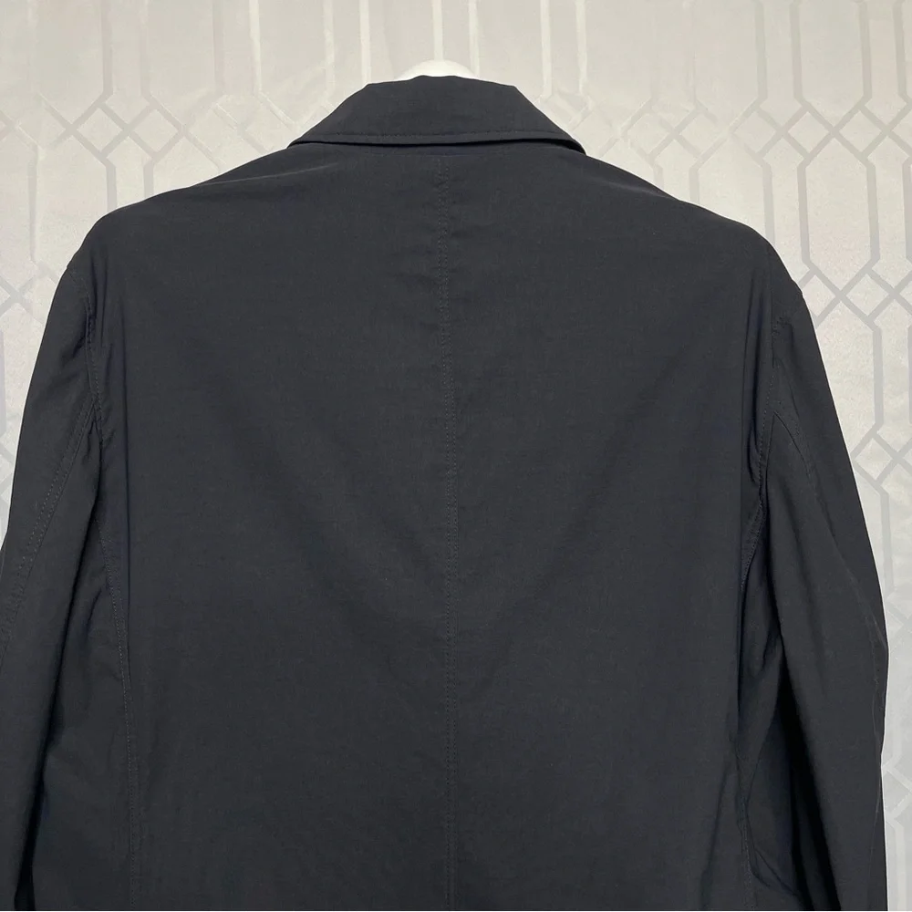 Eddie Bauer Travex Voyager Performance Nylon Lycra Travel Blazer Size 44